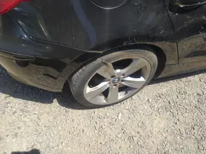 Foto de PINZA DE FRENO TRASERA DERECHA BMW SERIE 1 BERLINA (E81/E87) 2.0 16V Diesel (163 CV / 120 KW) referencia 34216768694