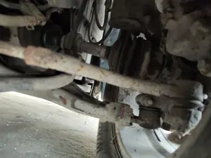 Foto de BRAZO SUSPENSION DELANTERO DERECHO KIA CARNIVAL 2.9 CRDi CAT (185 CV / 136 KW)