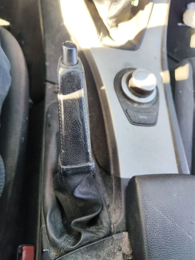 Foto de PALANCA FRENO BMW SERIE 3 BERLINA (E90) 2.0 16V Diesel (163 CV / 120 KW)
