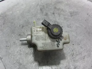Foto de BOMBA FRENO SEAT LEON (1P1) 1.9 TDI (105 CV / 77 KW) referencia 1K1611301 foto 7