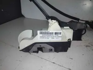 Foto de CERRADURA PUERTA DELANTERA IZQUIERDA CITROEN DS3 1.6 16V (156 CV / 115 KW) referencia A048069 foto 1