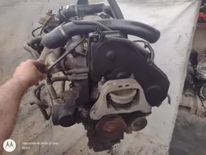 Foto de MOTOR COMPLETO FORD FOCUS BERLINA (CAK) 1.8 TDDI Turbodiesel CAT (90 CV / 66 KW) referencia C9DB foto 2