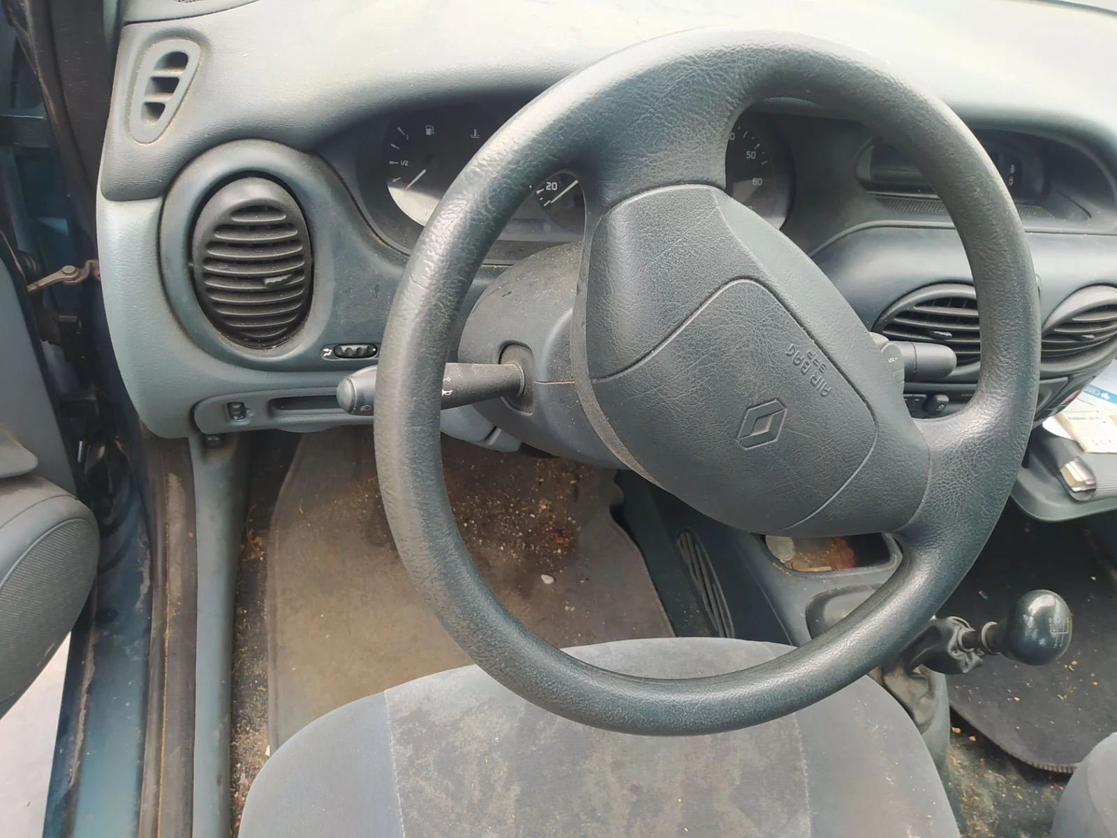 Foto de AIRBAG DELANTERO IZQUIERDO RENAULT MEGANE I CLASSIC (LA0) 2.0 CAT (114 CV / 84 KW) referencia 7700420525