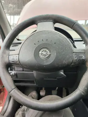 Foto de VOLANTE OPEL CORSA C 1.2 16V CAT (Z 12 XEP / LB4) (80 CV / 59 KW)