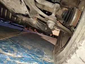 Foto de BRAZO SUSPENSION DELANTERO DERECHO PEUGEOT EXPERT FURGÓN COMFORT (1995)