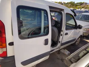 Foto de PUERTA TRASERA DERECHA RENAULT KANGOO I (F/KC0) 1.5 dCi Diesel (68 CV / 50 KW) referencia 7751473603
