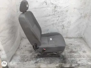Foto de ASIENTO DELANTERO IZQUIERDO MITSUBISHI MONTERO (V20/V40) 2.8 Turbodiesel (125 CV / 92 KW) foto 8