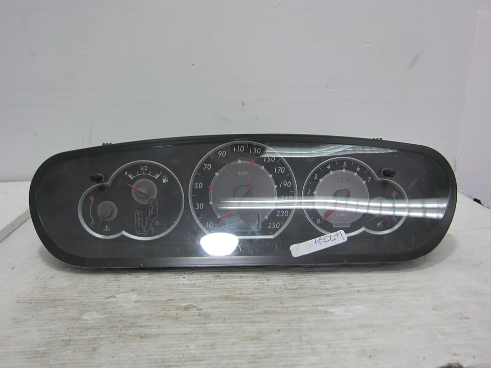 Foto de CUADRO INSTRUMENTOS CITROEN C5 BERLINA 2.2 HDi FAP CAT (4HX / DW12ED4) (133 CV / 98 KW) referencia 55400013010