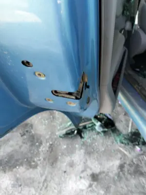 Foto de CERRADURA PUERTA TRASERA IZQUIERDA CITROEN C3 1.4 HDi (68 CV / 50 KW) referencia 9138C1