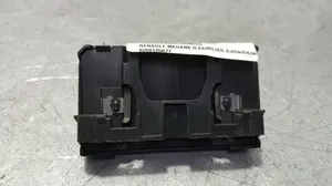 Foto de MODULO ELECTRONICO RENAULT MEGANE II GRANDTOUR 1.9 dCi Diesel FAP (131 CV / 96 KW) referencia 8200125077 foto 2