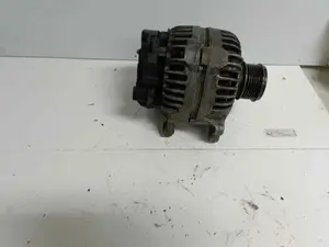 Foto de ALTERNADOR VOLKSWAGEN T5 TRANSPORTER BUS (7H) 1.9 TDI CAT (AXB) (105 CV / 77 KW) referencia 06F903023J foto 5