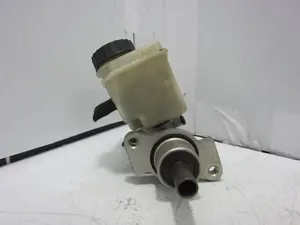 Foto de BOMBA FRENO BMW SERIE 3 BERLINA (E46) 2.0 16V Diesel CAT (136 CV / 100 KW) referencia 03350884451 foto 3