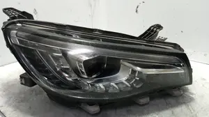 Foto de FARO DERECHO MG HS 1.5 Turbo (161 CV / 119 KW) referencia 1192698