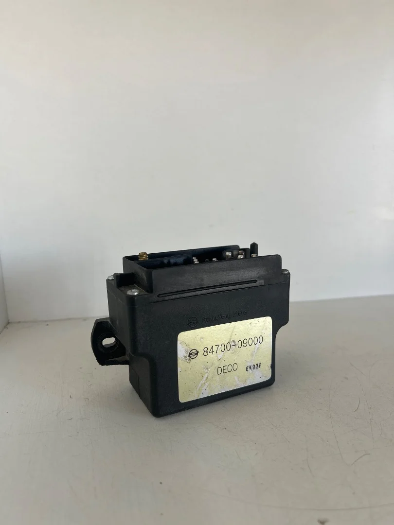 Foto de CAJA PRECALENTAMIENTO SSANGYONG ACTYON 2.0 TD CAT (141 CV / 104 KW) referencia 84700 09000