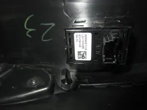 Foto de MANDO ELEVALUNAS DELANTERO DERECHO BMW SERIE X3 (G01) 3.0 24V Turbodiesel (265 CV / 195 KW) referencia 929945702
