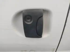 Foto de MANETA EXTERIOR LATERAL DERECHA RENAULT KANGOO I (F/KC0) 1.2  (58 CV / 43 KW)