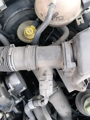 Foto de CAUDALIMETRO SEAT IBIZA (6K1) 1.9 TDI (90 CV / 66 KW)