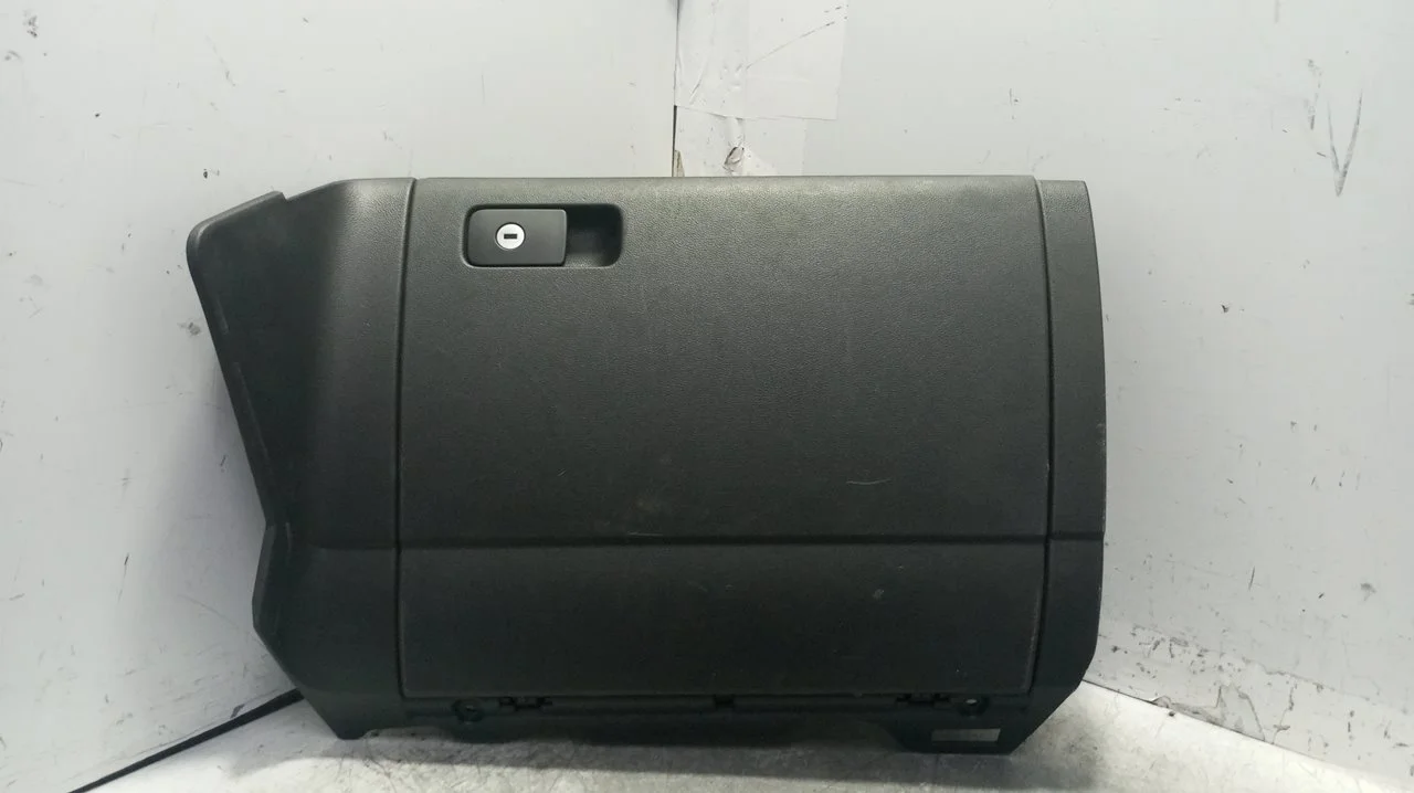 Foto de GUANTERA VOLKSWAGEN GOLF VII (5G1/BE1) 1.6 16V TDI DPF (110 CV / 81 KW) referencia 5G1857097