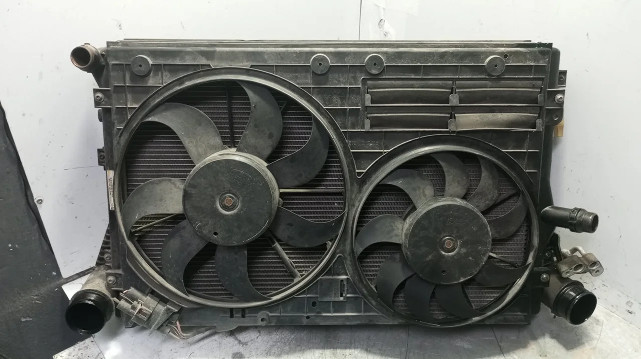 Foto de ELECTROVENTILADOR VOLKSWAGEN GOLF VI (5K1)(10.2008) 2.0 TDI DPF (170 CV / 125 KW) referencia 1K0121205A