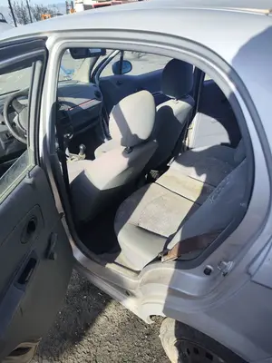 Foto de GOMAS CONTORNO PUERTA CHEVROLET MATIZ 0.8 CAT (52 CV / 38 KW)