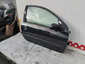 Foto de PUERTA DELANTERA DERECHA PEUGEOT 206 + 1.1 (60 CV / 44 KW) foto 4