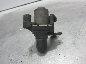 Foto de VALVULA INTERCAMBIO DE CALEFACCION BMW SERIE 3 COMPACTO (E36) 1.9 CAT (105 CV / 77 KW) referencia 8375443 foto 4