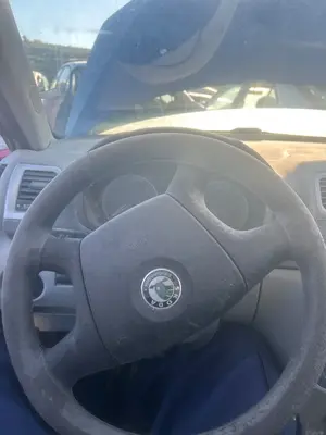 Foto de ANILLO AIRBAG SKODA FABIA COMBI (5J5) 1.4 TDI (80 CV / 59 KW)