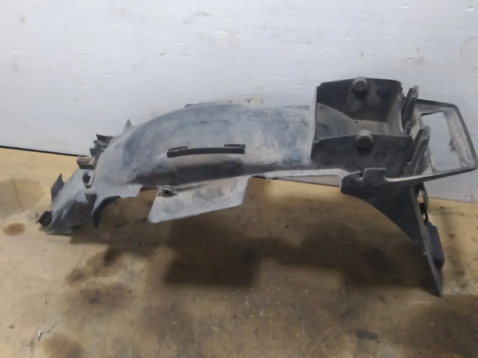 Foto de GUARDABARROS TRASERO HONDA CB 250 234 cm3 - 12.5 kW (16 CV / 12 KW)