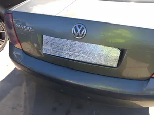 Foto de CERRADURA MALETERO / PORTON VOLKSWAGEN PASSAT BERLINA (3B3) 1.9 TDI (131 CV / 96 KW)