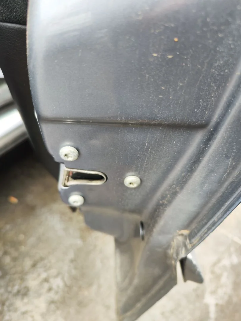 Foto de CERRADURA PUERTA DELANTERA DERECHA OPEL ZAFIRA A 2.0 DTI (101 CV / 74 KW)