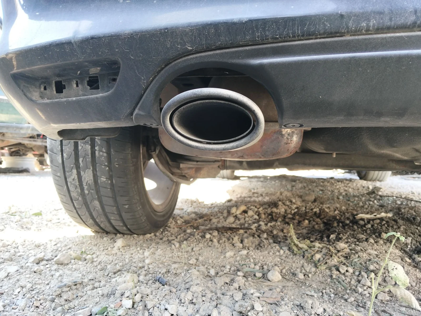 Foto de TUBO ESCAPE TRASERO OPEL ASTRA H GTC 1.9 CDTI (120 CV / 88 KW)