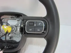 Foto de VOLANTE CITROEN C5 AIRCROSS 1.2 12V e-THP / PureTech (131 CV / 96 KW) referencia 34250109A foto 7