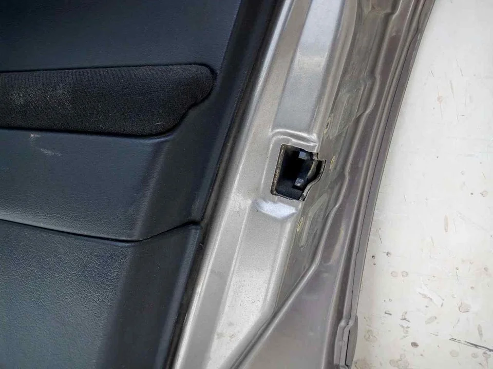 Foto de CERRADURA PUERTA DELANTERA DERECHA PEUGEOT 307 BREAK / SW (S1)(04.2002) 2.0 HDi FAP CAT (107 CV / 79 KW)