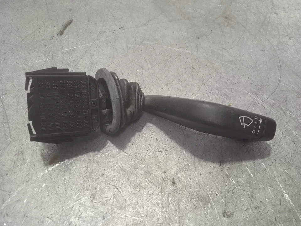 Foto de MANDO LIMPIA OPEL ASTRA G BERLINA 1.6 16V (101 CV / 74 KW) referencia 092115275