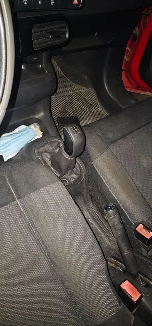 Foto de PALANCA CAMBIO CITROEN C4 CACTUS 1.2 12V VTi (82 CV / 60 KW)