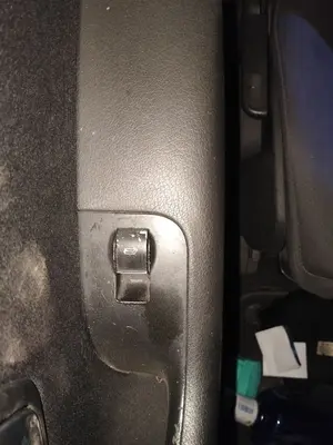 Foto de MANDO ELEVALUNAS DELANTERO DERECHO AUDI A4 BERLINA (8E)