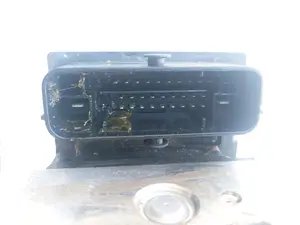 Foto de ABS PEUGEOT 308 1.6 16V HDi FAP (90 CV / 66 KW) referencia 9665331980 foto 3