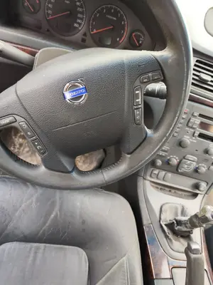 Foto de AIRBAG DELANTERO IZQUIERDO VOLVO S80 BERLINA 2.4 CAT (140 CV / 103 KW)