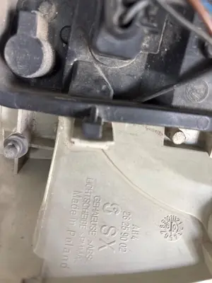 Foto de PILOTO TRASERO IZQUIERDO SIN MARCA SIN MODELO foto 2