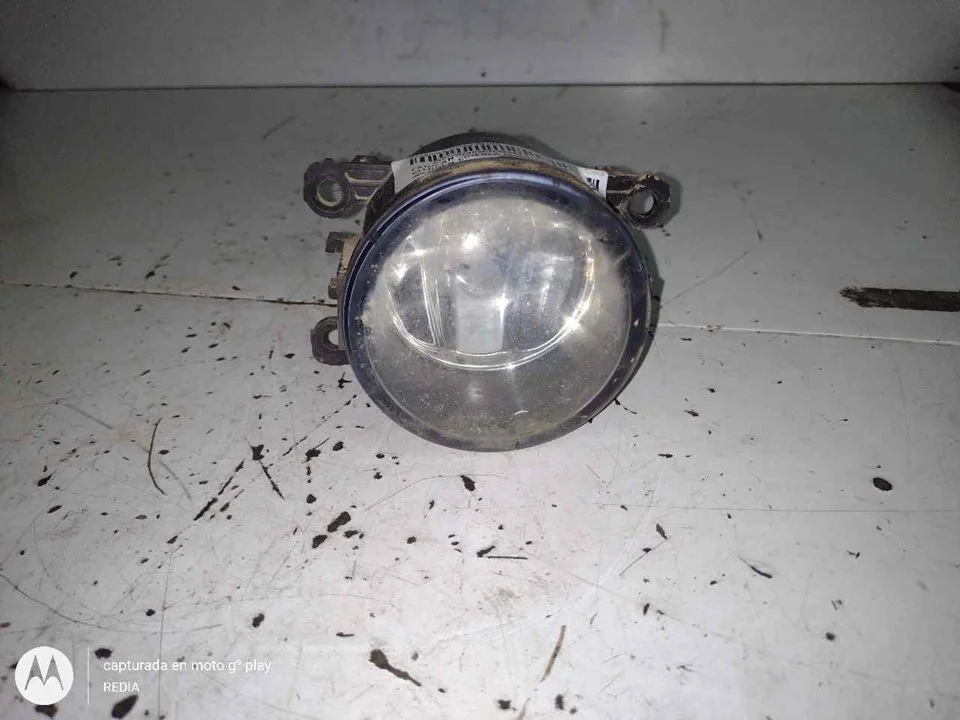 Foto de FARO ANTINIEBLA IZQUIERDO CITROEN C5 BERLINA 2.0 HDi FAP CAT (RHR / DW10BTED4) (136 CV / 100 KW) referencia 9650001680