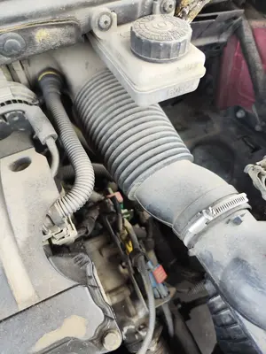 Foto de TUBO PEUGEOT 307 (S1)(04.2001) 1.6 16V CAT (109 CV / 80 KW)