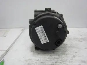 Foto de ALTERNADOR MERCEDES-BENZ CLASE C (BM 203) BERLINA 2.2 CDI CAT (116 CV / 85 KW) referencia A0001501750 foto 2