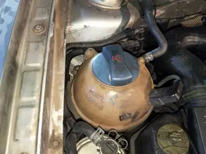Foto de DEPOSITO EXPANSION VOLKSWAGEN GOLF IV BERLINA (1J1)(10.1997)