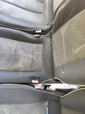 Foto de ENGANCHE CINTURON TRASERO CENTRAL RENAULT SCENIC II (JM) 1.9 dCi Diesel (120 CV / 88 KW)