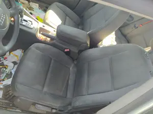 Foto de CINTURON SEGURIDAD DELANTERO IZQUIERDO AUDI A4 AVANT (8E) 1.9 TDI (131 CV / 96 KW) referencia 8E0857705F FKZ