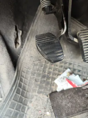 Foto de PEDAL EMBRAGUE CITROEN XSARA COUPE 2.0 HDi CAT (RHY / DW10TD) (90 CV / 66 KW)