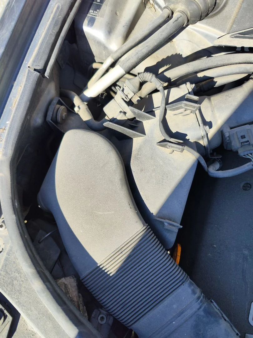 Foto de CAJA FILTRO AIRE AUDI A6 BERLINA (4B2) 2.4 V6 30V (165 CV / 121 KW)