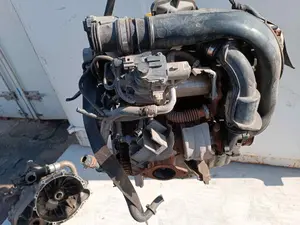 Foto de MOTOR COMPLETO RENAULT CLIO III GRANDTOUR referencia K9KH834 foto 6