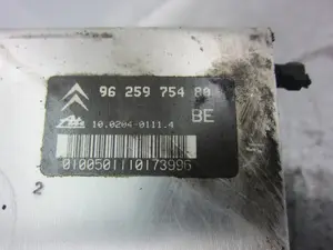 Foto de ABS CITROEN XANTIA BERLINA referencia 9625975480 foto 8