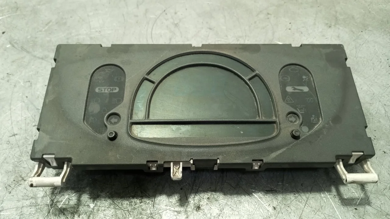 Foto de CUADRO INSTRUMENTOS RENAULT MODUS I 1.5 dCi Diesel (82 CV / 60 KW) referencia VAG216789068